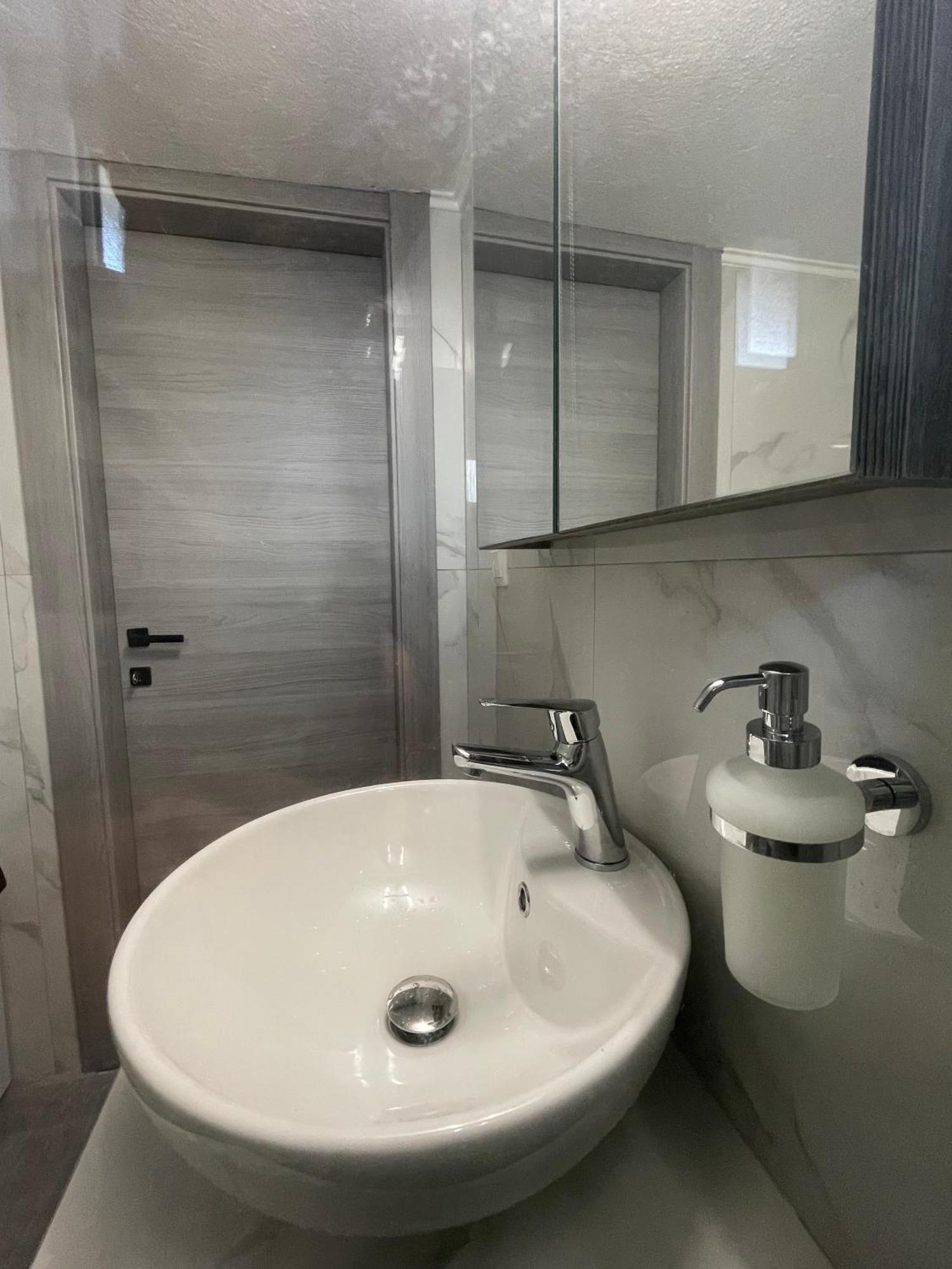 Dt Luxury Apartment Néa Péramos Zewnętrze zdjęcie