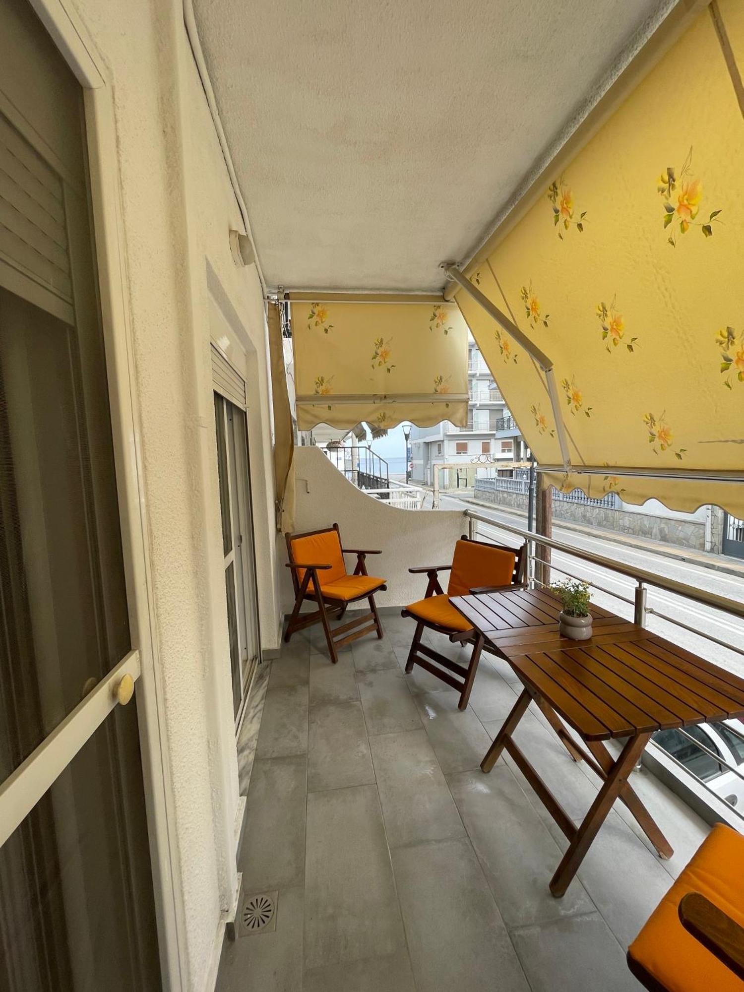 Dt Luxury Apartment Néa Péramos Zewnętrze zdjęcie